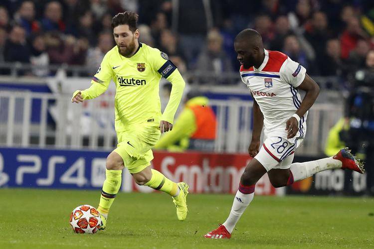 法甲焦点战:里昂VS勒阿弗尔 主场止颓VS客场保级 底蕴对决VS韧性博弈