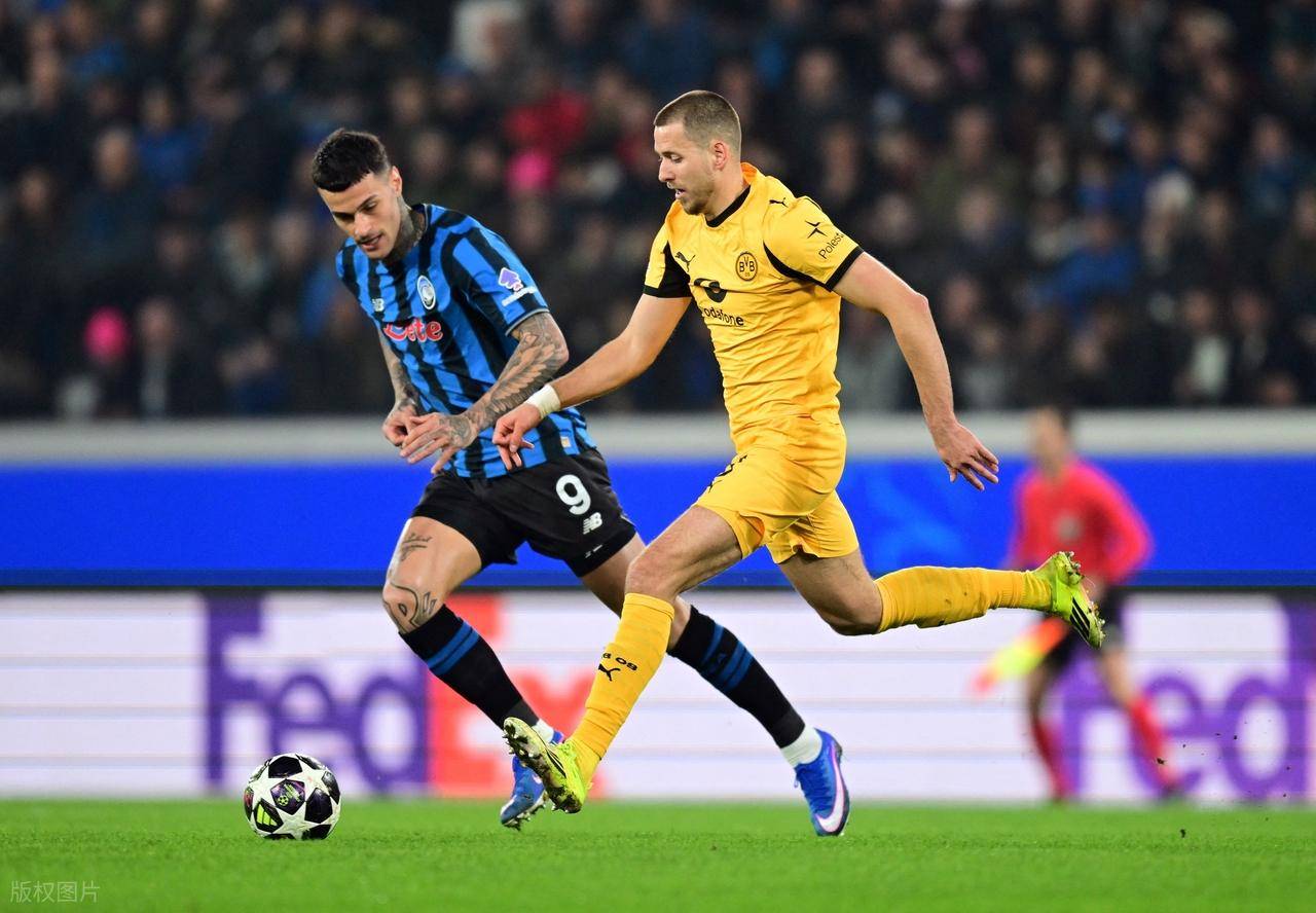 随着多特蒙德做客1-4,意甲首支晋级欧冠16强球队诞生